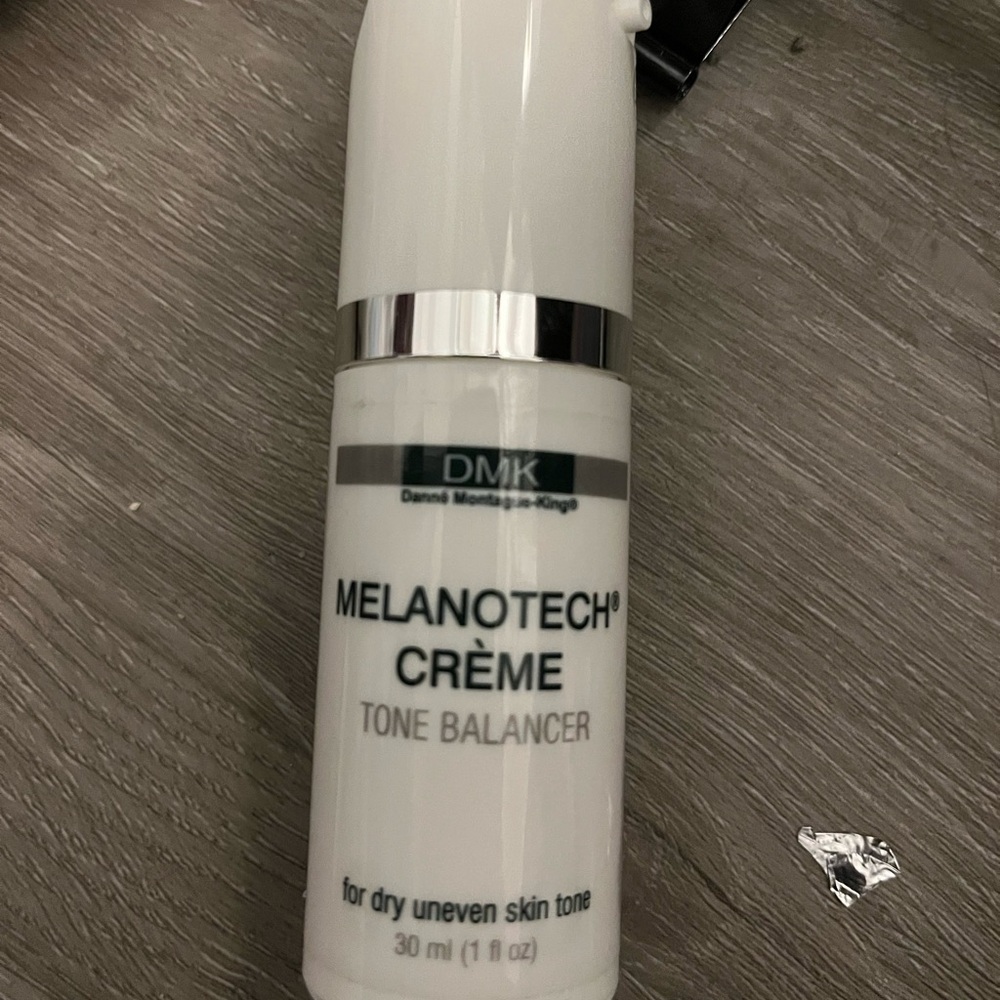 DMK melanotech creme